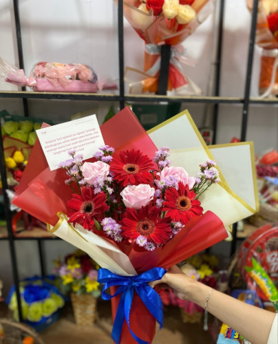 Flower Boutique rumahdukajekanrayapalangkaraya 087748567736